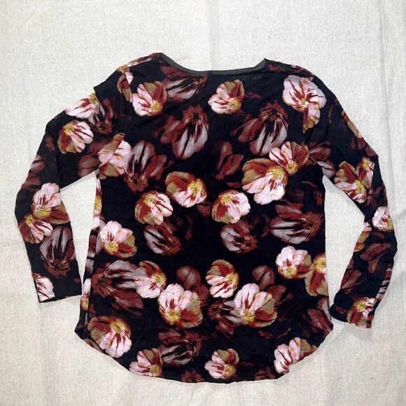 Simply Vera Vera Wang | Crinkle Watercolor Floral Long Sleeve Top | PXL - Picture 2 of 9